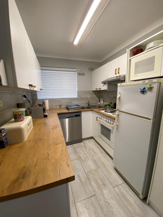 Cview Apartment Hermanus Bagian luar foto